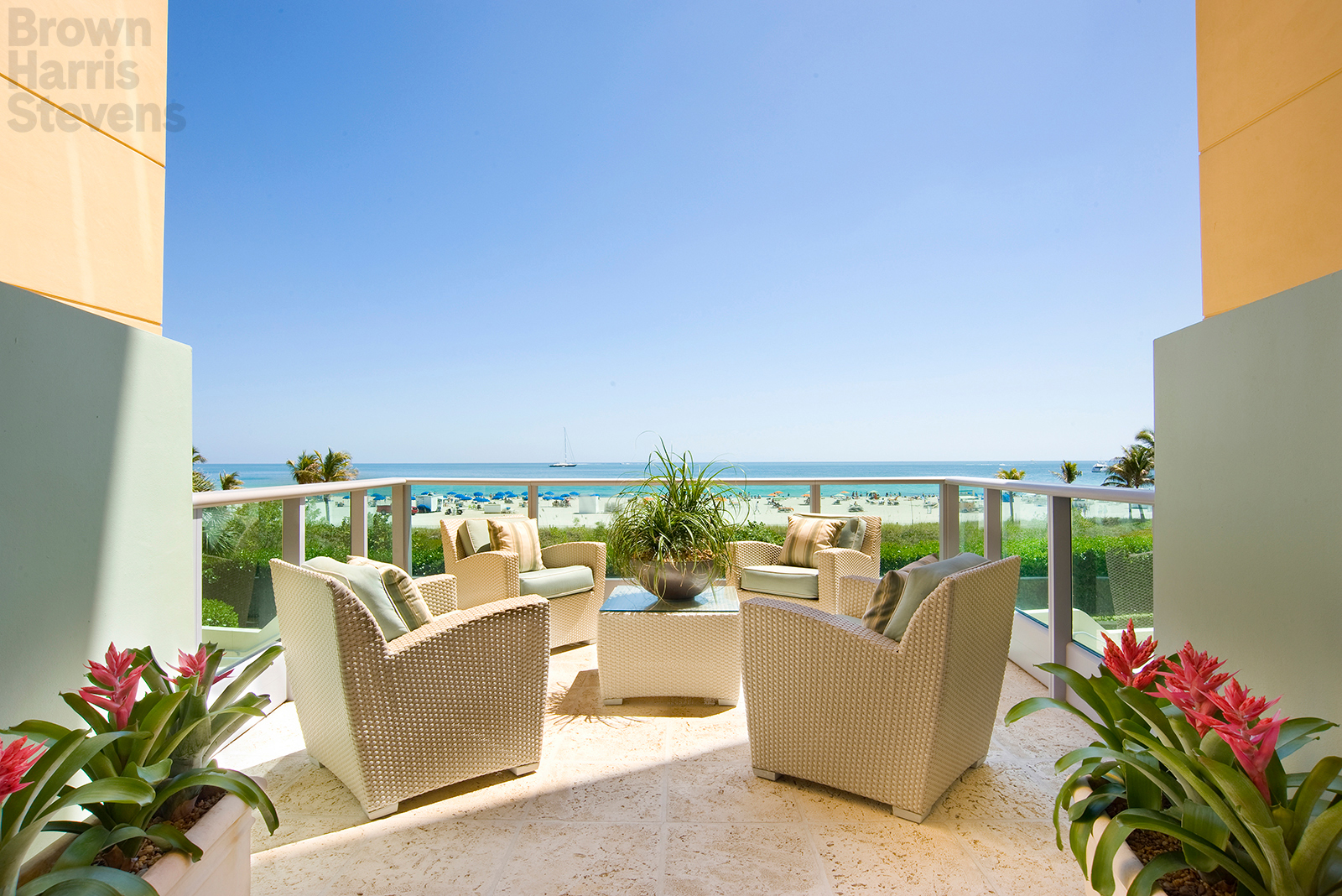 Il Villaggio, 1455 Ocean Drive, photo 3 of 8