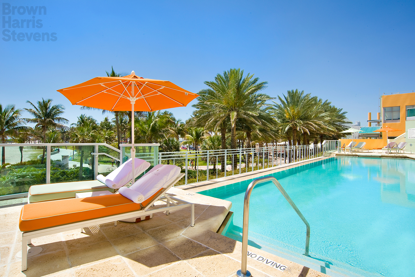 Il Villaggio, 1455 Ocean Drive, photo 5 of 8