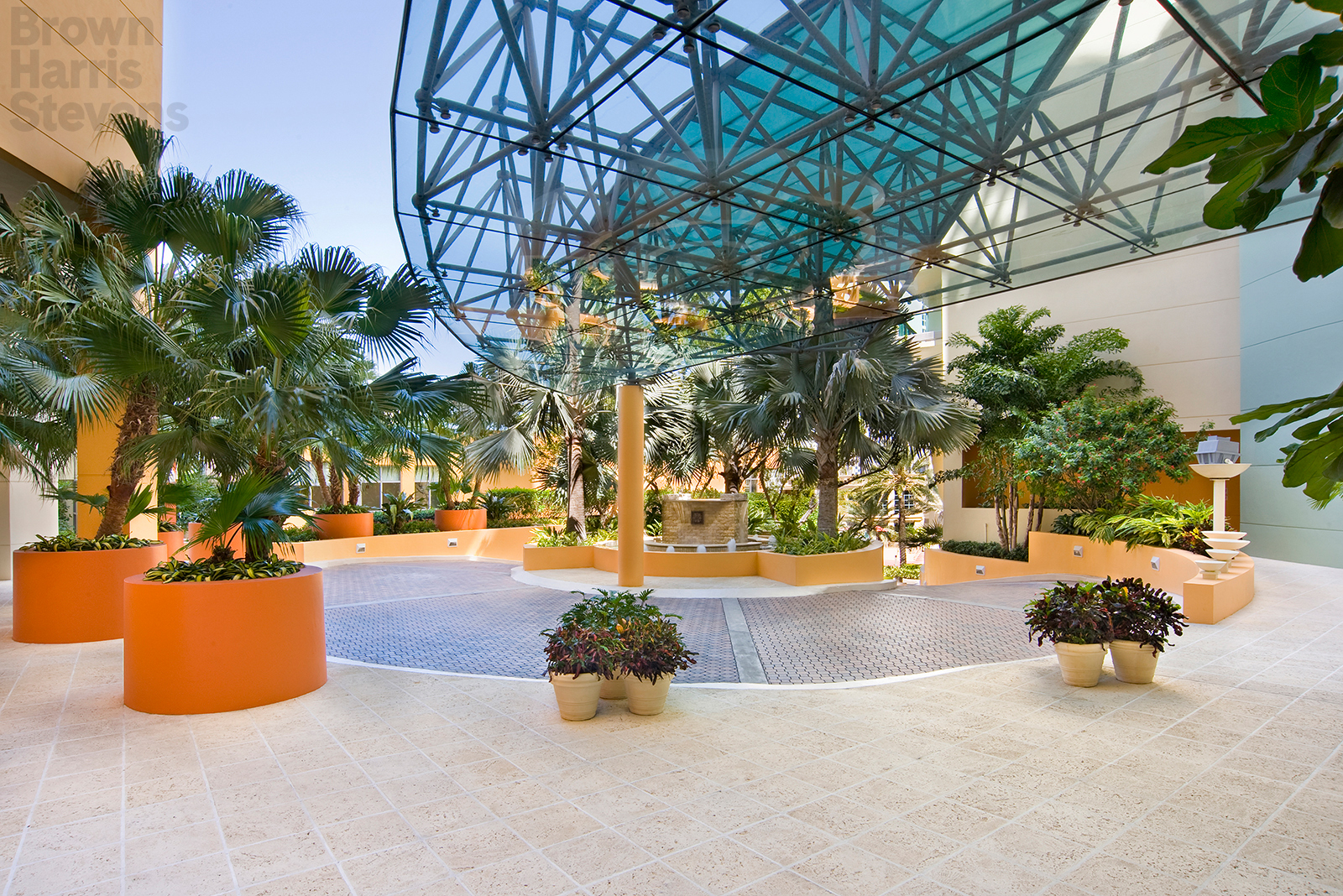 Il Villaggio, 1455 Ocean Drive, photo 8 of 8