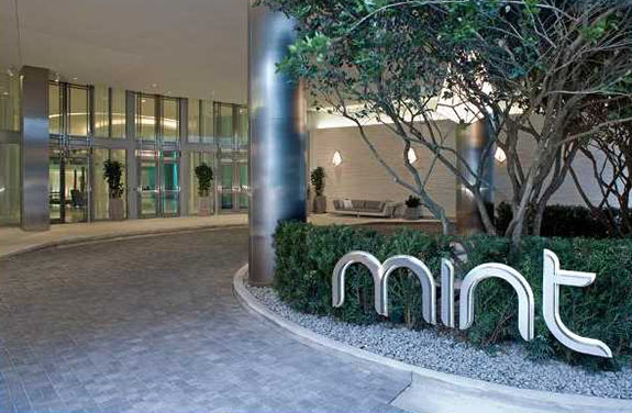 Mint, 92 SW 3rd Avenue, photo 2 of 6