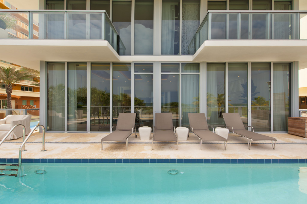 Ocean 7, 9501 Collins Avenue, photo 3 of 5