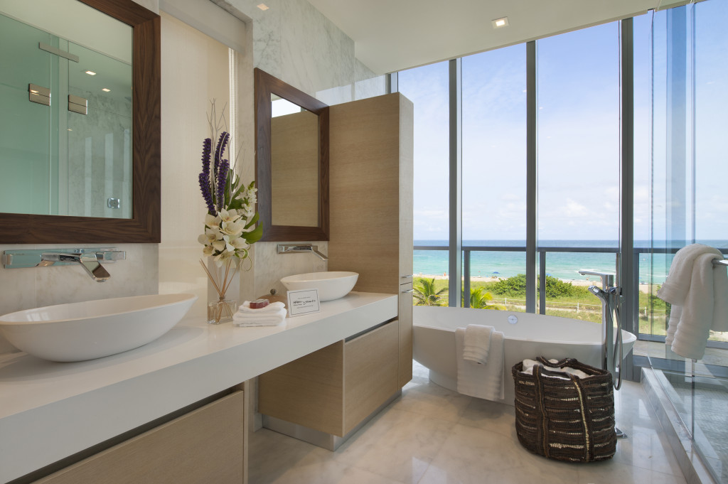 Ocean 7, 9501 Collins Avenue, photo 5 of 5