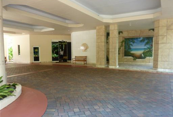 The Landmark, 20185 E Country Club Drive, photo 3 of 4